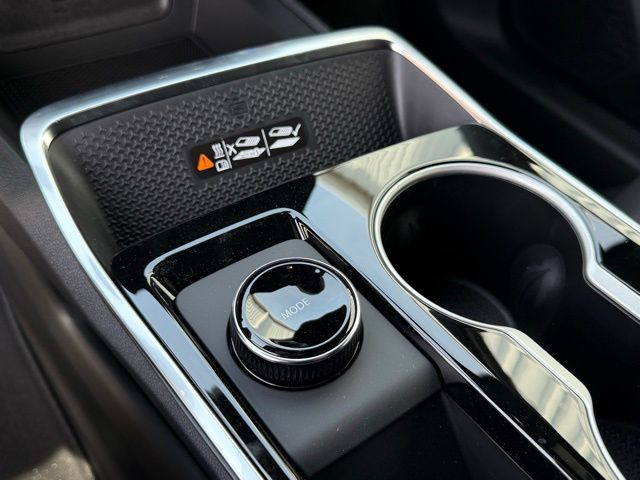 new 2026 Chevrolet Equinox car, priced at $35,435