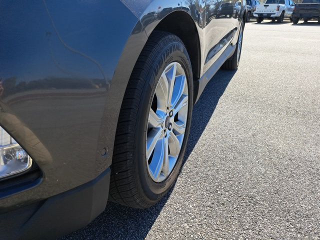 Used 2019 Gray Ford Titanium image 11