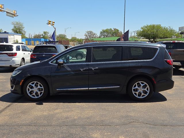 Used Car 2020 Chrysler Pacifica  Limited For Sale Under $20,000 In Plainview, Texas