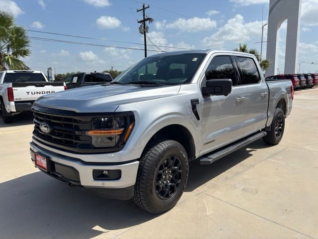 Used 2024 Silver Ford XLT image 3