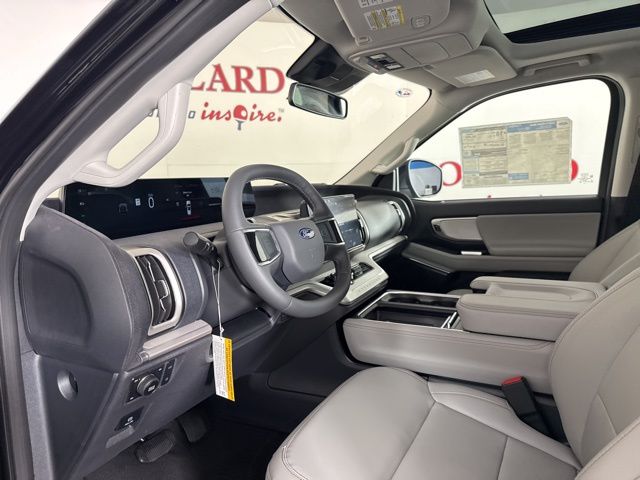2025 Agate Black Metallic Ford Expedition Max 4X4 SUV