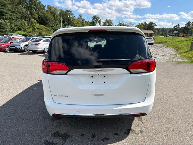 2019 Chrysler Pacifica Touring L White at Bob Ruth Ford