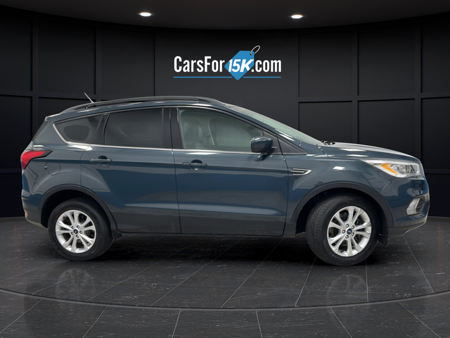 Used 2019 Sea Green Ford SEL image 8