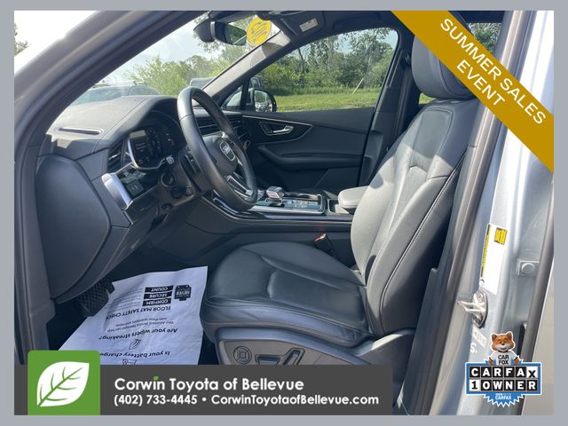Satellite Silver Metallic 2025 Audi Q7 SUV / Crossover All-Wheel Drive 8-Speed Automatic