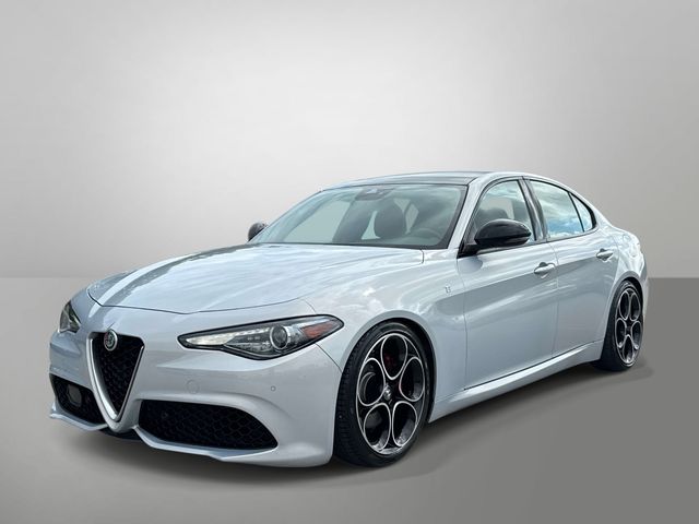 2022 Alfa Romeo Giulia Ti