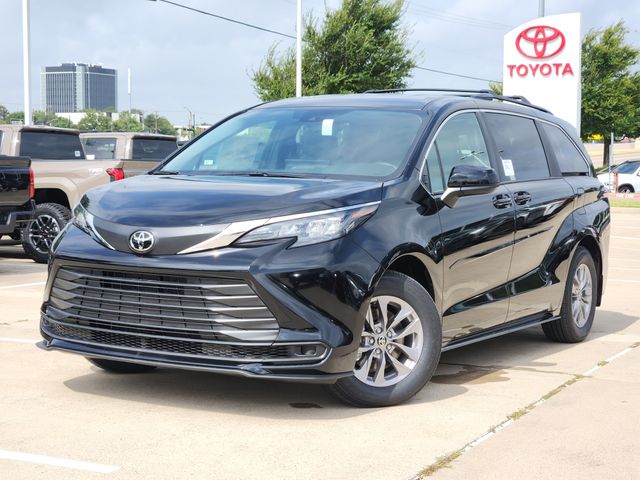 Midnight Black Metallic 2026 Toyota Sienna Minivan Front-Wheel Drive Continuously Variable Transmission