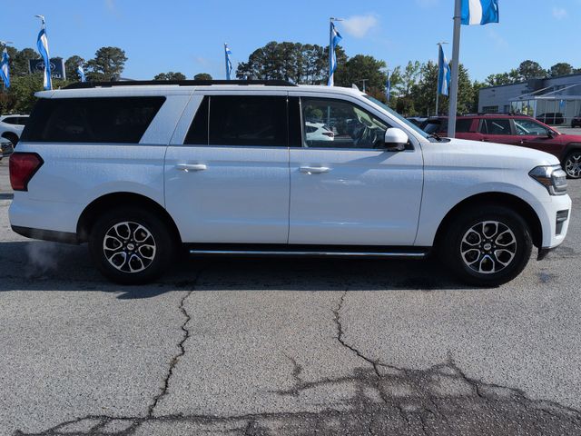 Used 2023 White Ford XLT image 2