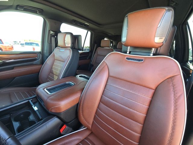 2024 GMC Yukon Denali Ultimate:C02471