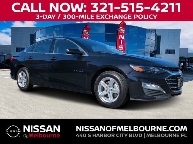 Black Metallic 2024 Chevrolet Malibu LT with 1LT FWD Sedan Front-Wheel Drive Continuously Variable Transmission