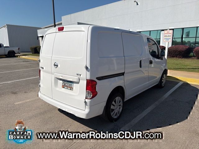 Used 2020 White Nissan SV image 9