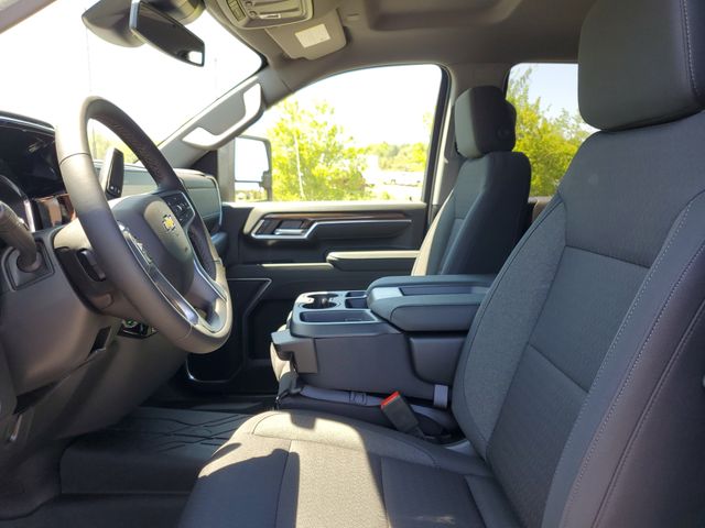 2026 Chevrolet Silverado 2500 Crew Cab 4WD Pickup for sale #TF306242 - photo 5