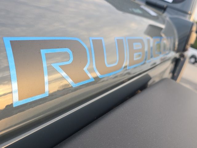 2025 Jeep Wrangler Rubicon 4xe:B02249