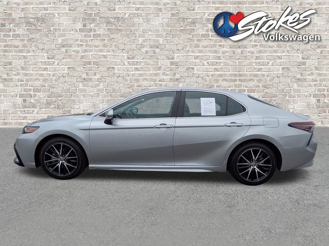 2024 Toyota Camry SE Silver at Davis Toyota of Orangeburg