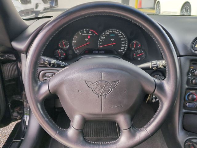 Used 2004 Chevrolet Corvette Base 2D Convertible