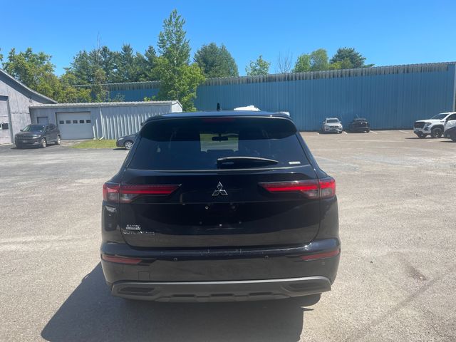 Used 2022 Mitsubishi Outlander SUV