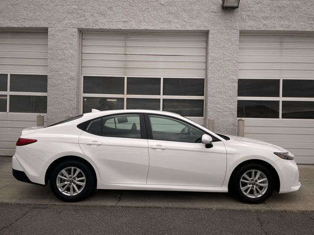 Ice 2026 Toyota Camry LE FWD Sedan Front-Wheel Drive Continuously Variable Transmission