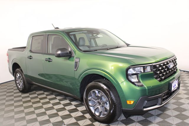 2025 Ford Maverick XLT's photo
