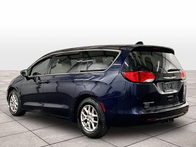 2017 Chrysler Pacifica Touring - 9