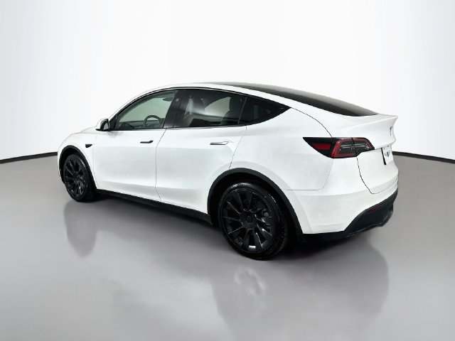 Thumbnail: 2023 Tesla Model Y - 7