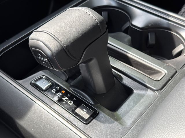 New 2026 White Ford Tremor image 27