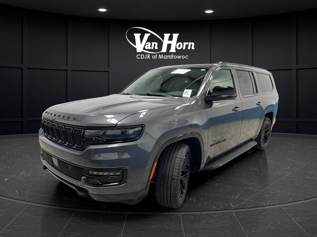 Used 2024 Baltic Gray Metallic Clearcoat Jeep Series II image 3