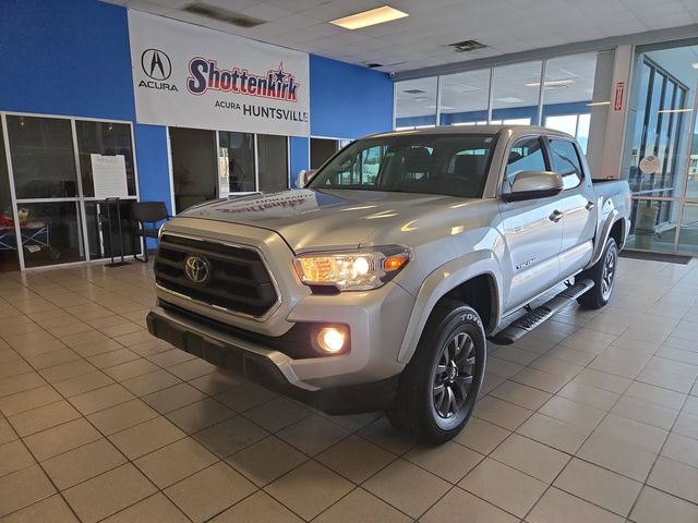 2022 Toyota Tacoma SR5 Double Cab 2WD V6 Auto Short Bed's photo