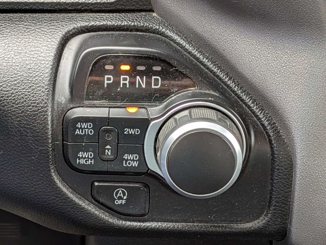 2022 Ram 1500 Big Horn Crew Cab 4x4 5'7" Box