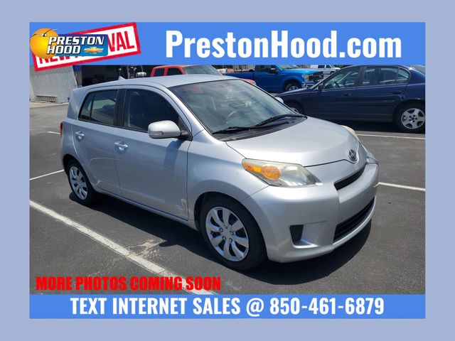 Gray 2008 Scion xD Base Hatchback Front-Wheel Drive 4-Speed Automatic Overdrive
