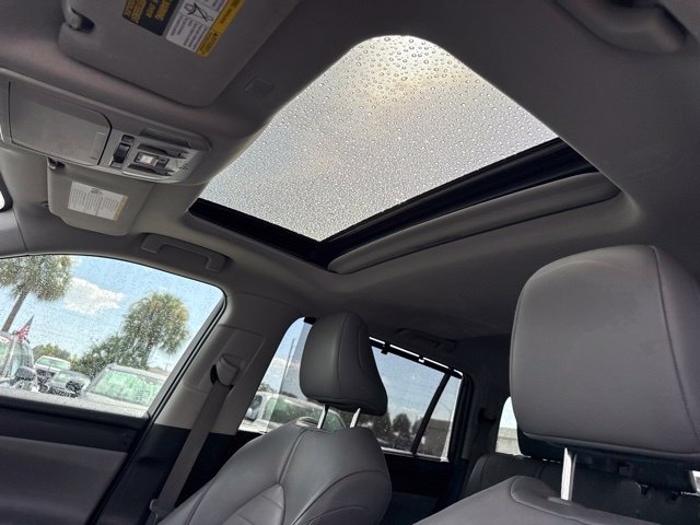 2021 Toyota Highlander - $29,888