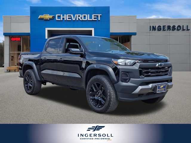 Black 2024 Chevrolet Colorado Pickup Truck Four-Wheel Drive 8-Speed Automatic