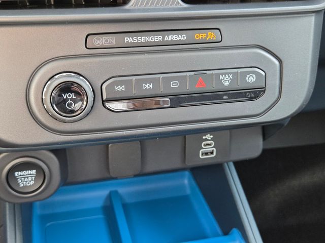 New 2026 Ford Maverick XLT 4D Crew Cab