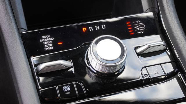 2025 Jeep Grand Cherokee L Summit - Photo 28