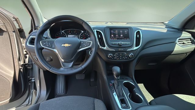 Used 2024 Gray Chevrolet LT image 9