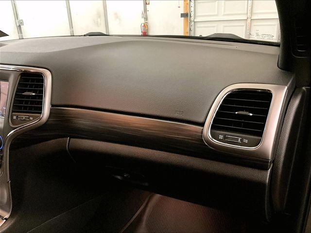 2021 Jeep Grand Cherokee Laredo E Gray at South Hills CDJR