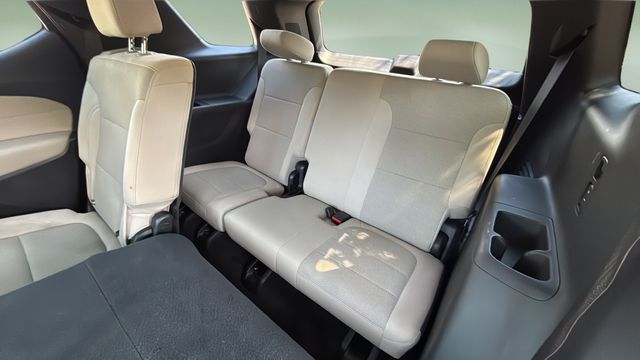 Used 2023 Gray Chevrolet LS image 33
