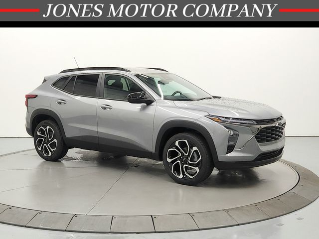 Sterling Gray Metallic 2026 Chevrolet Trax SUV / Crossover Front-Wheel Drive 6-Speed Automatic