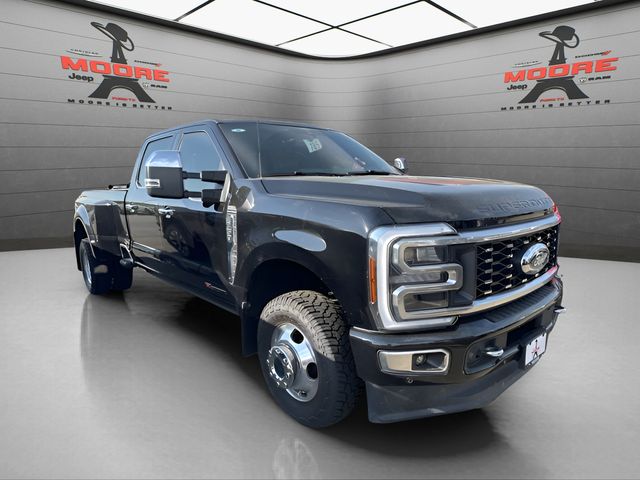 2024 Ford F-350 Super Duty Platinum Crew Cab LB DRW 4WD