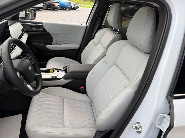2026 Mitsubishi Outlander SEL  at Auto Express Mitsubishi