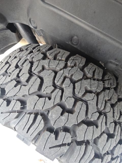 2025 Jeep Wrangler Rubicon 4xe:B02249