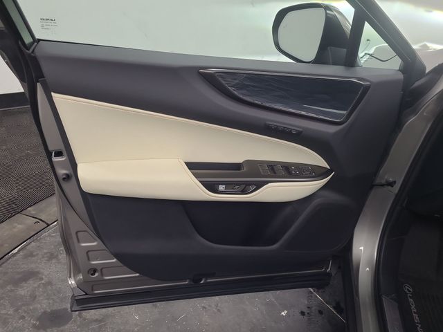 2024 – Lexus – NX