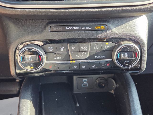 Used 2021 Gray Ford SEL image 19