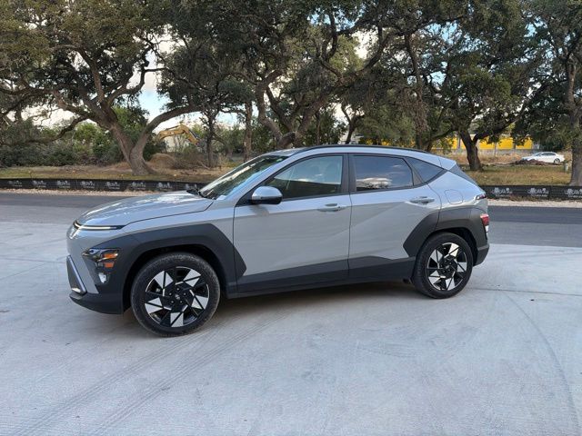  2025 Hyundai Kona SEL FWD   