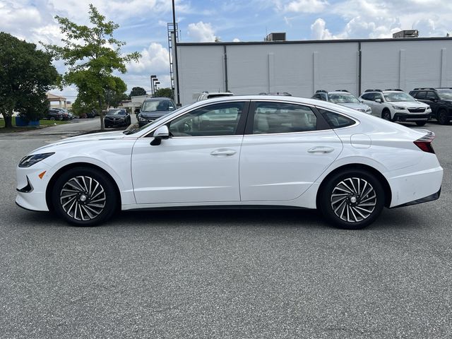 Used 2023 White Hyundai Limited image 10