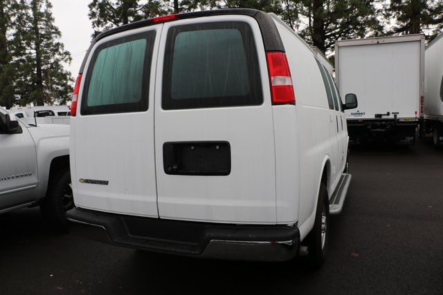 2022 Chevrolet Express 2500 Work Van 8