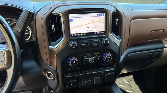Used 2020 Black Chevrolet High Country image 29