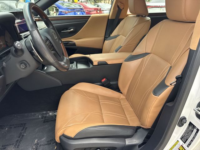 2025 Lexus ES - $50,998
