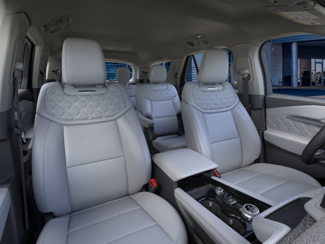 New 2026 White Ford Platinum image 10