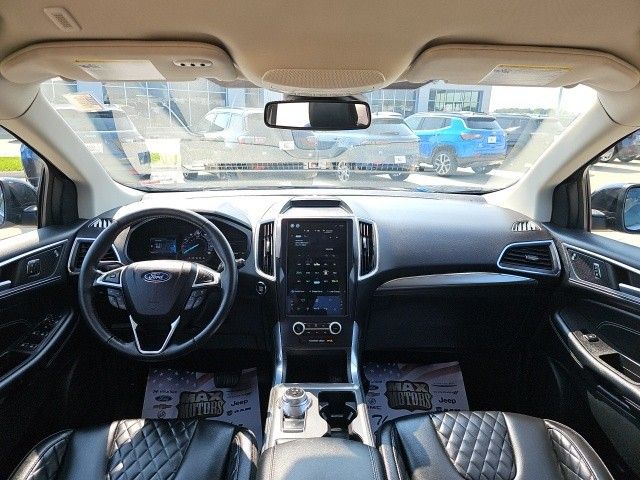 2023 Ford Edge Titanium 24