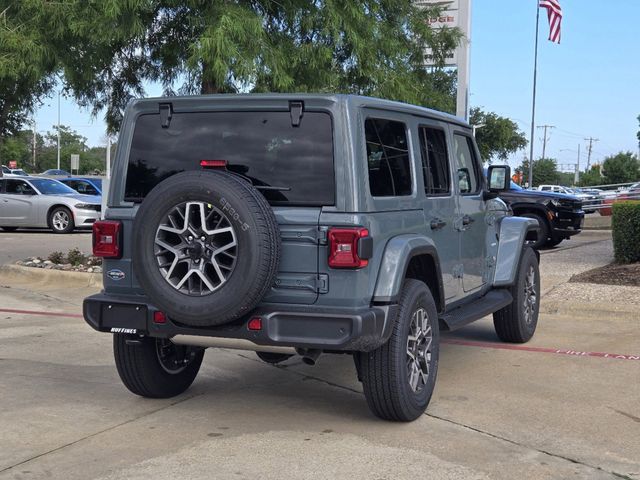 2024 Jeep Wrangler Sahara 4