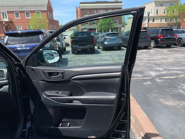 Used 2019 Toyota Highlander SUV